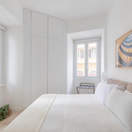 Iflat Vatican 2 Bedroom Design Apartment Рим Екстериор снимка